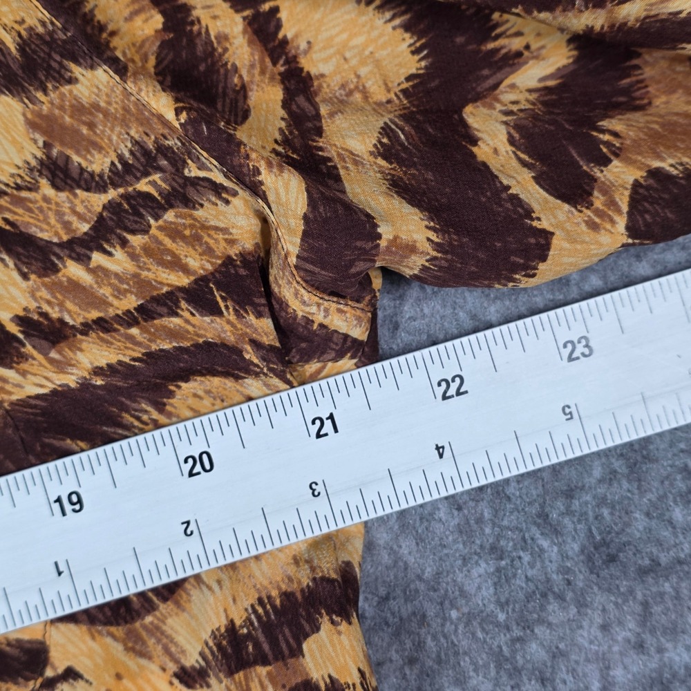 Vintage Preston York 100% Silk Shirt Animal Print Tiger Button Medium 90s Grunge - Picture 7 of 8
